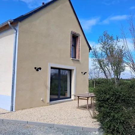 La Hangottiere - Lumineux, Nature Et Etang Holiday home *